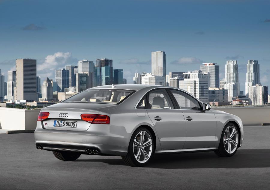  Audi S8 (D4) 2012 года  (WW) (фото 28 из 59)